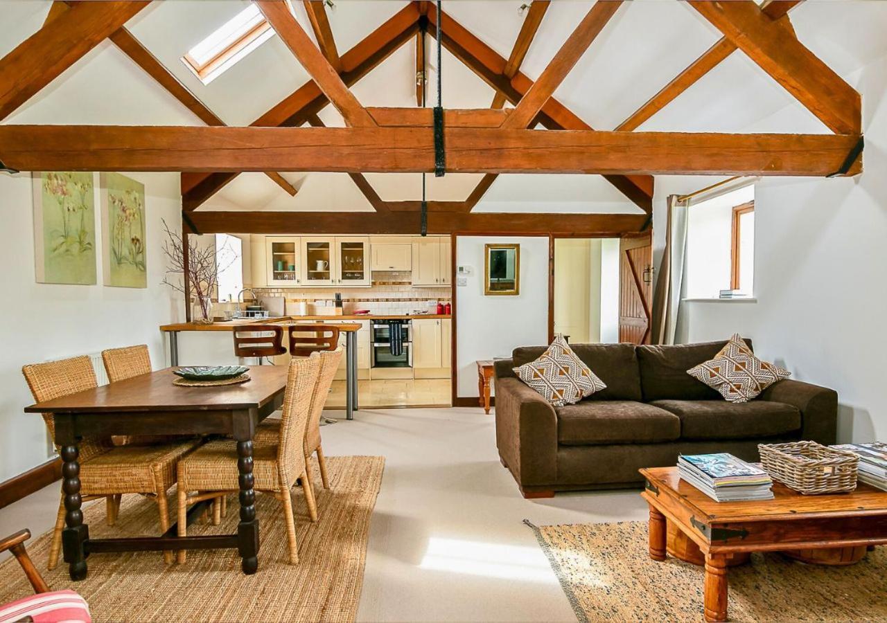 Апартаменты Glyme Flat - Peaceful Country Retreat! Чиппинг-Нортон Экстерьер фото