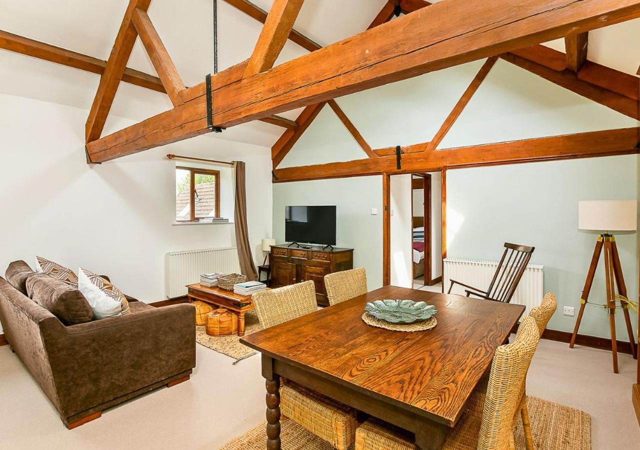 Апартаменты Glyme Flat - Peaceful Country Retreat! Чиппинг-Нортон Экстерьер фото