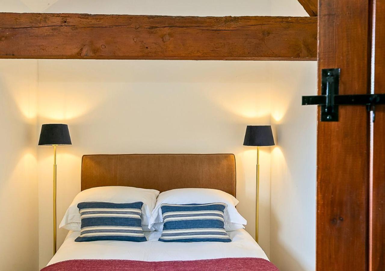 Апартаменты Glyme Flat - Peaceful Country Retreat! Чиппинг-Нортон Экстерьер фото