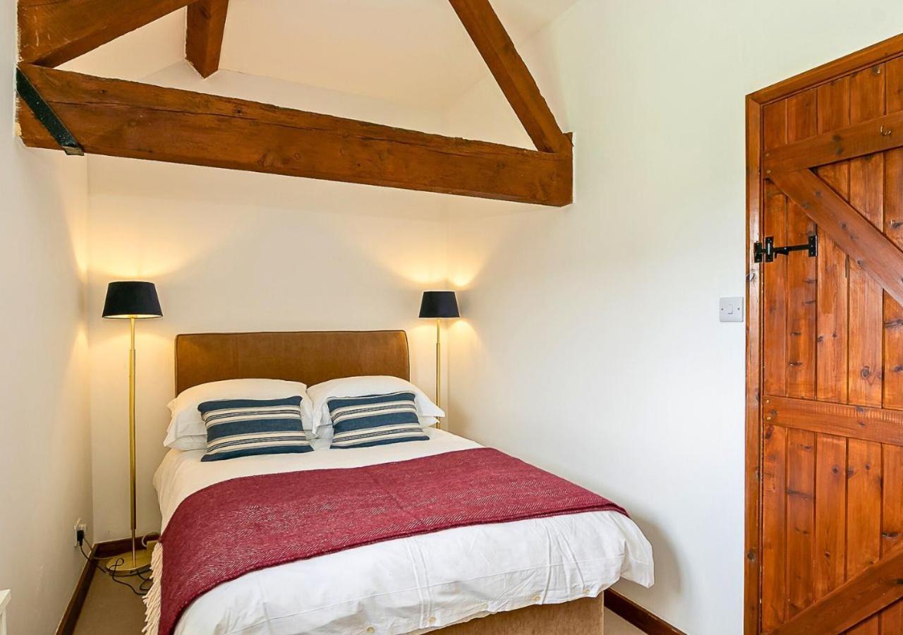 Апартаменты Glyme Flat - Peaceful Country Retreat! Чиппинг-Нортон Экстерьер фото